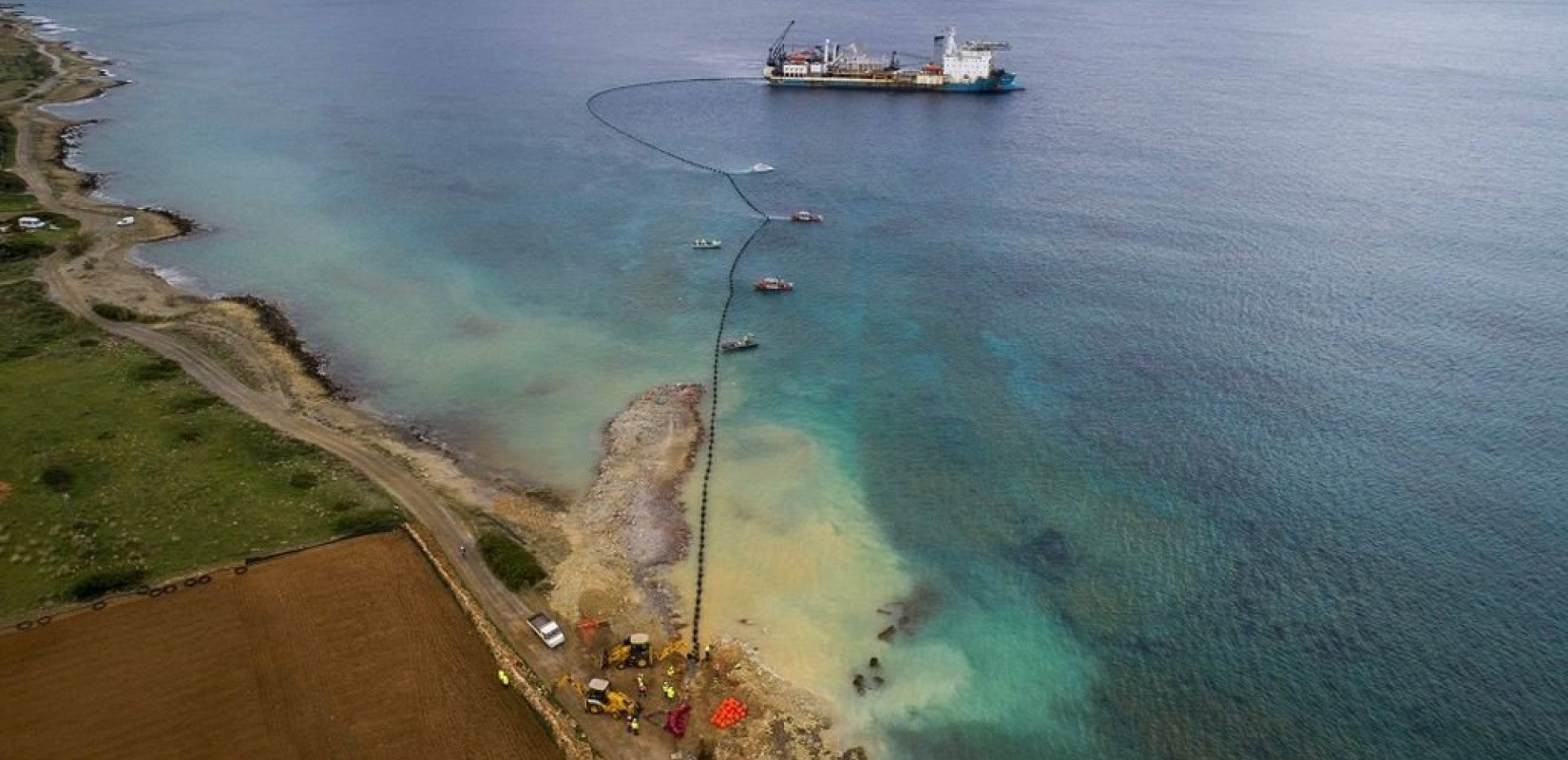 Υπογράφηκε η σύμβαση για την ηλεκτρική διασύνδεση Μήλου-Σερίφου