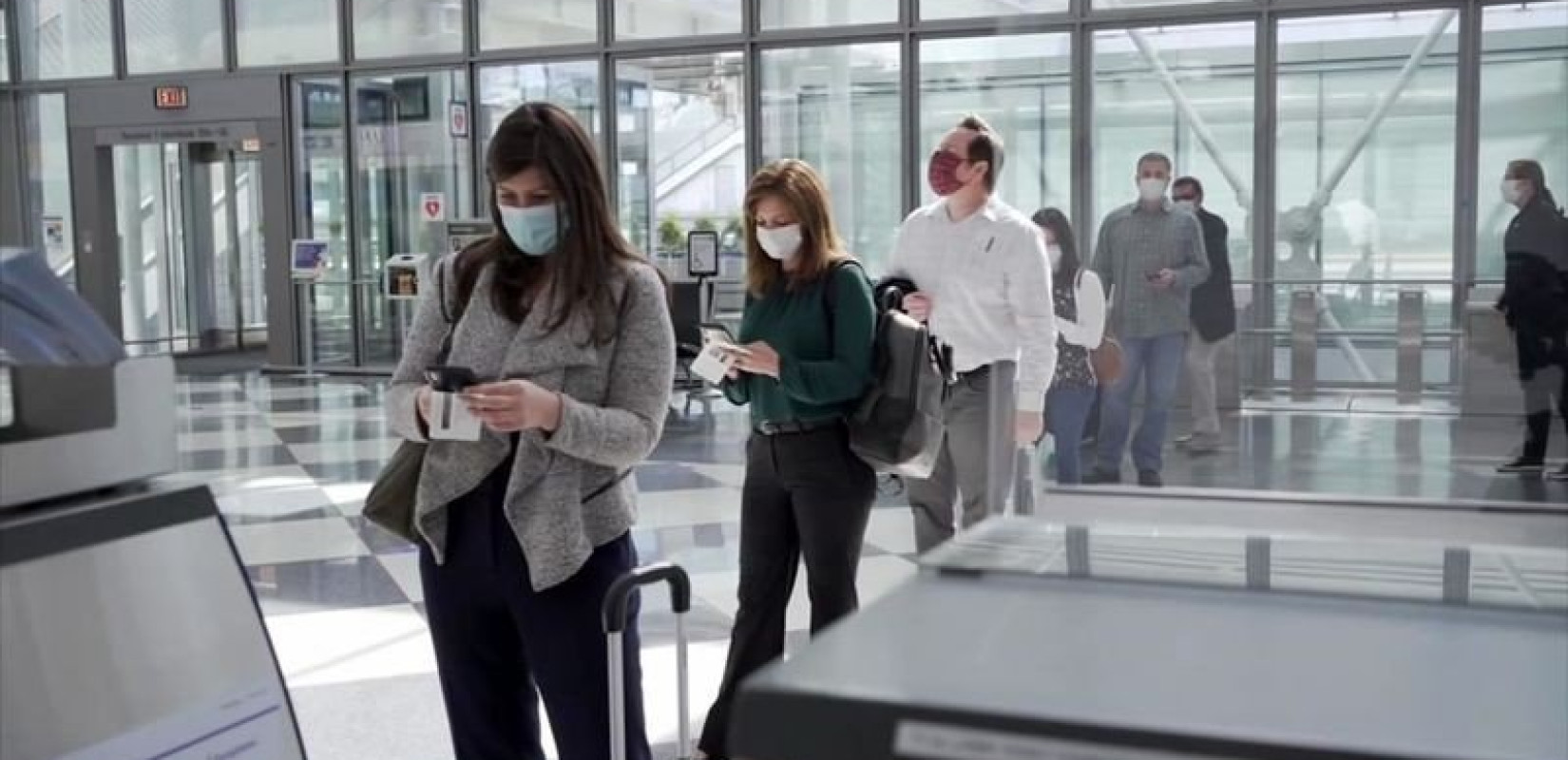 Σε εφαρμογή μπαίνει από σήμερα το Ψηφιακό Πιστοποιητικό Covid-19 για τα ταξίδια στην Ευρώπη 