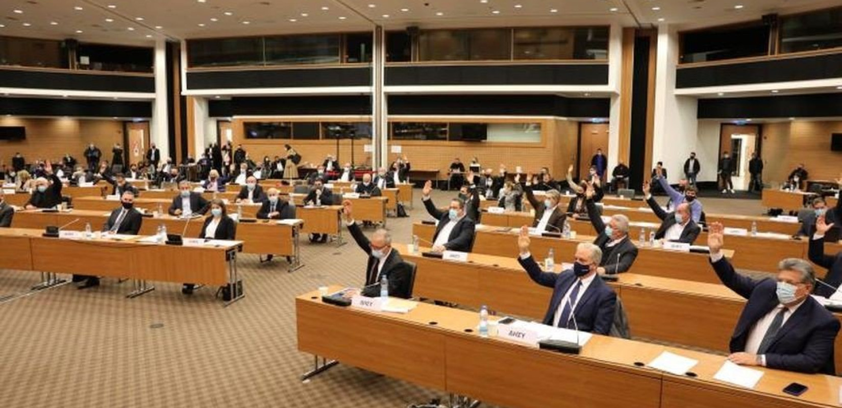 Επανήλθε η «ηρεμία» στην Κύπρο-Ψηφίστηκε ο αναθεωρημένος προϋπολογισμός