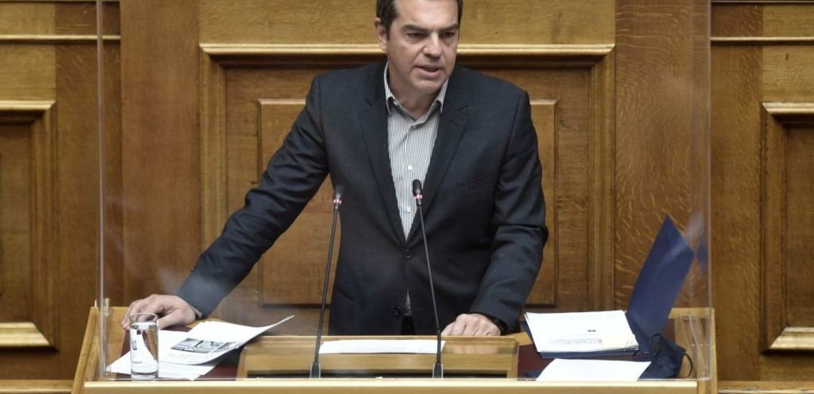 Αλ. Τσίπρας: Ενώνουμε δυνάμεις για να υπερασπιστούμε το 8ωρο, τις συλλογικές συμβάσεις και την πληρωμή των υπερωριών