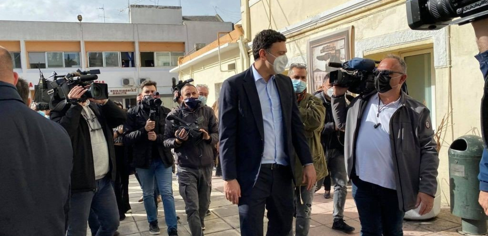 Στο "Γ. Γεννηματάς" ο Κικίλιας -Στις 500.000 οι εμβολιασμοί μέχρι το Σάββατο (βίντεο, φωτ.)