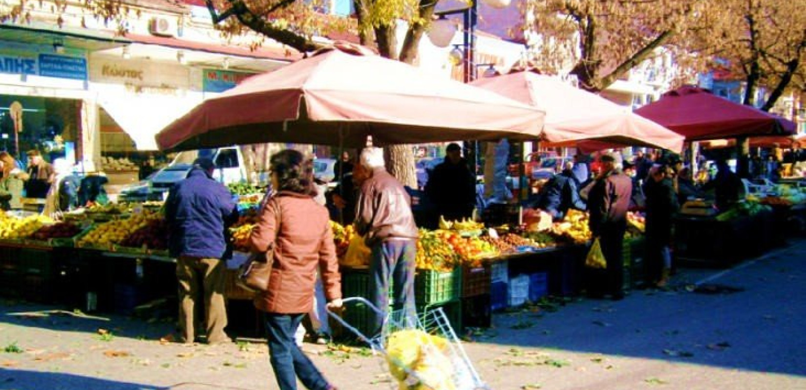 Αλλαγές στο νομοσχέδιο για τις λαϊκές αγορές ζητά ο Στ. Σιμόπουλος