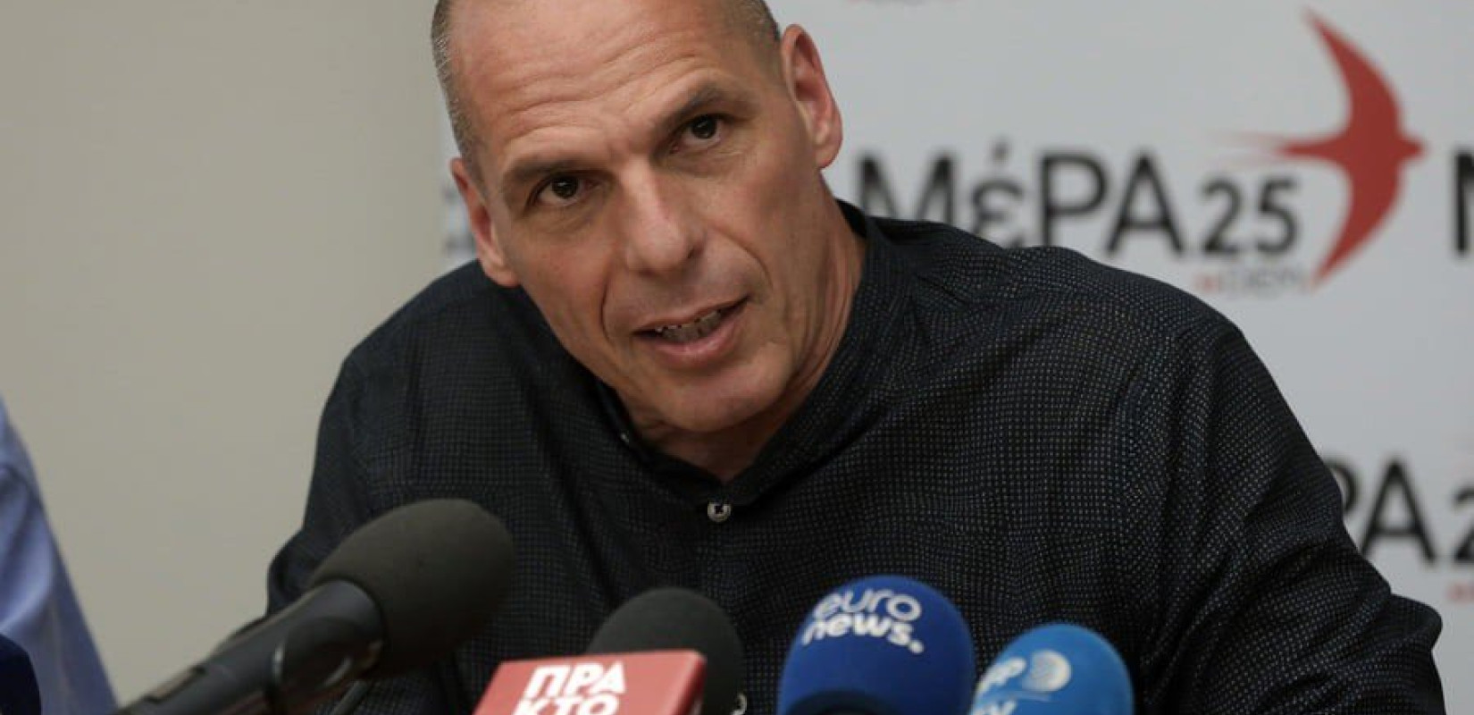 Θεσσαλονίκη: Επίσκεψη  του Γιάνη Βαρουφάκη στον Κελλάριο Ορμο