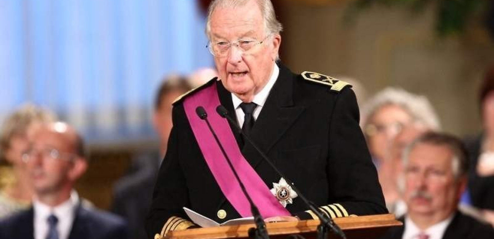 Υποχρεωτικό τεστ DNA στον πρώην Βασιλιά του Βελγίου Αλβέρτο!