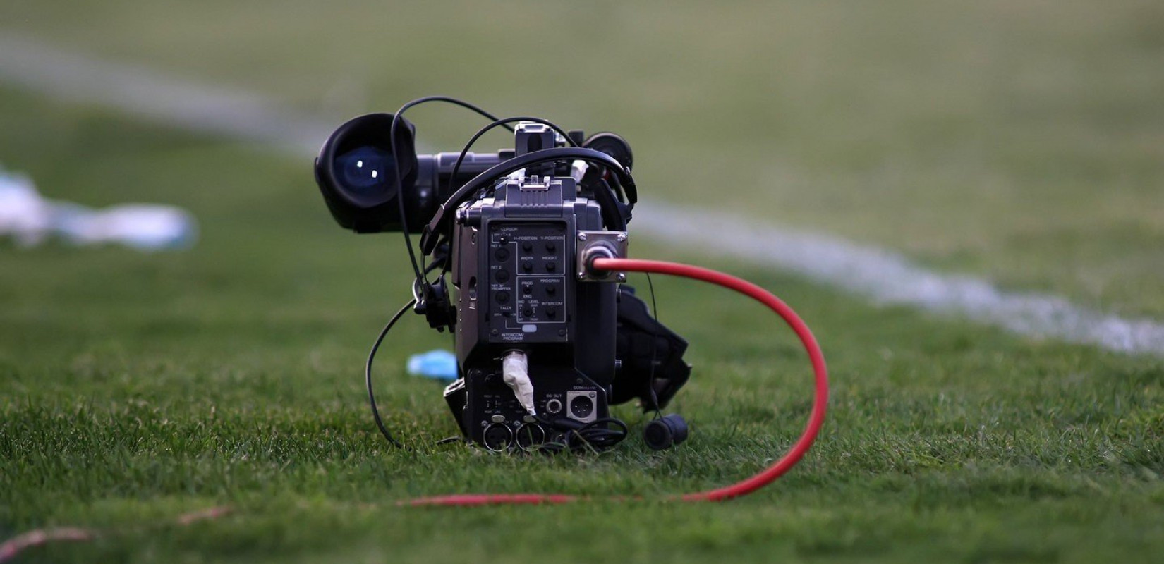 Η Cosmote TV ανακοίνωσε πέντε ομάδες της Super League - Ο τηλεοπτικός χάρτης