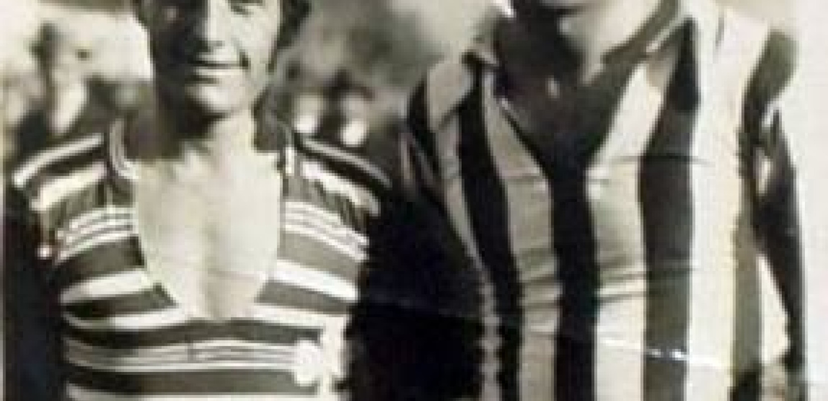 Οι δύο «σημαίες» των αιώνιων αντιπάλων