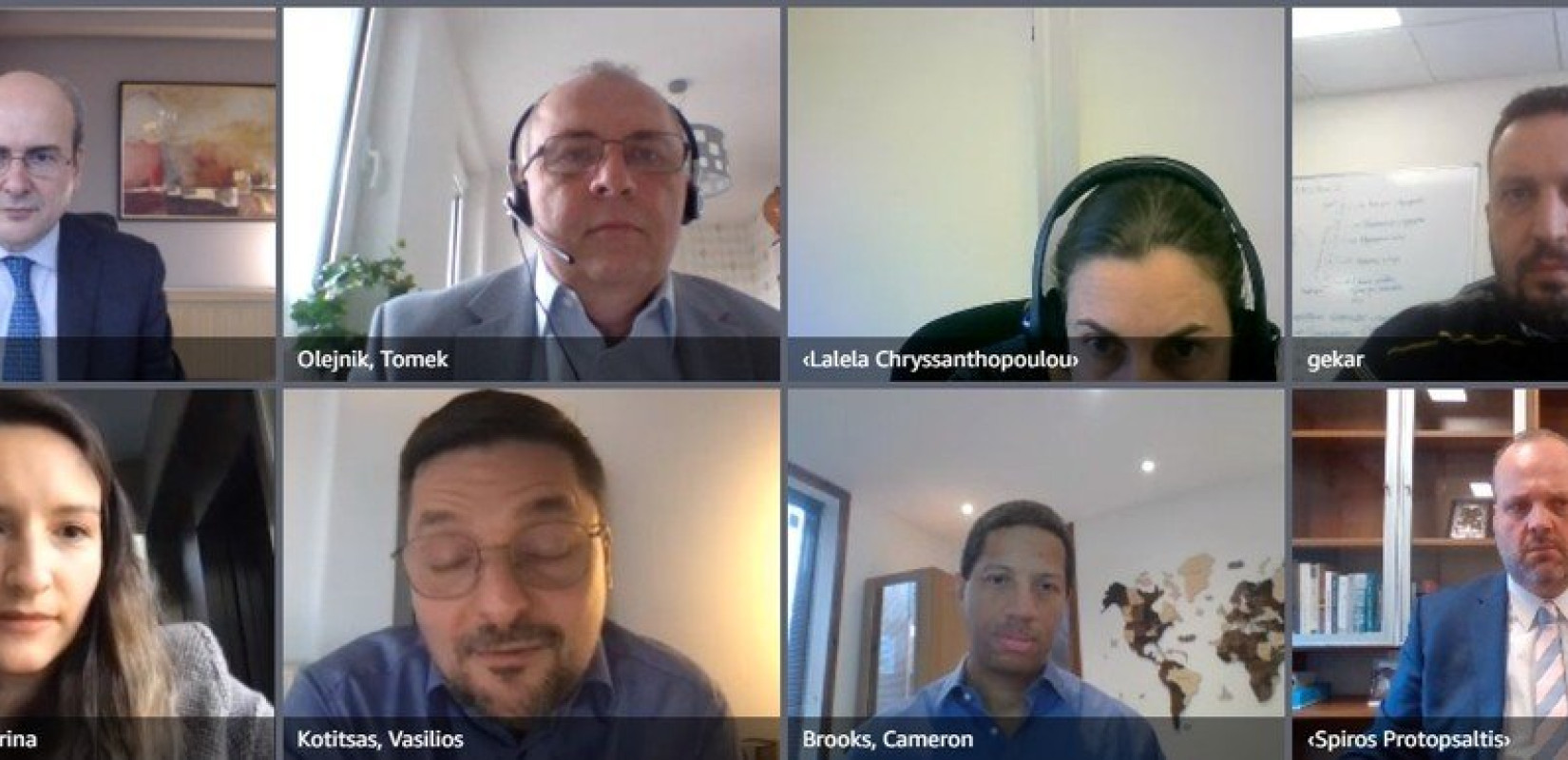 Συνεργασία του ΟΑΕΔ με την Amazon για νέο μοντέλο κατάρτισης