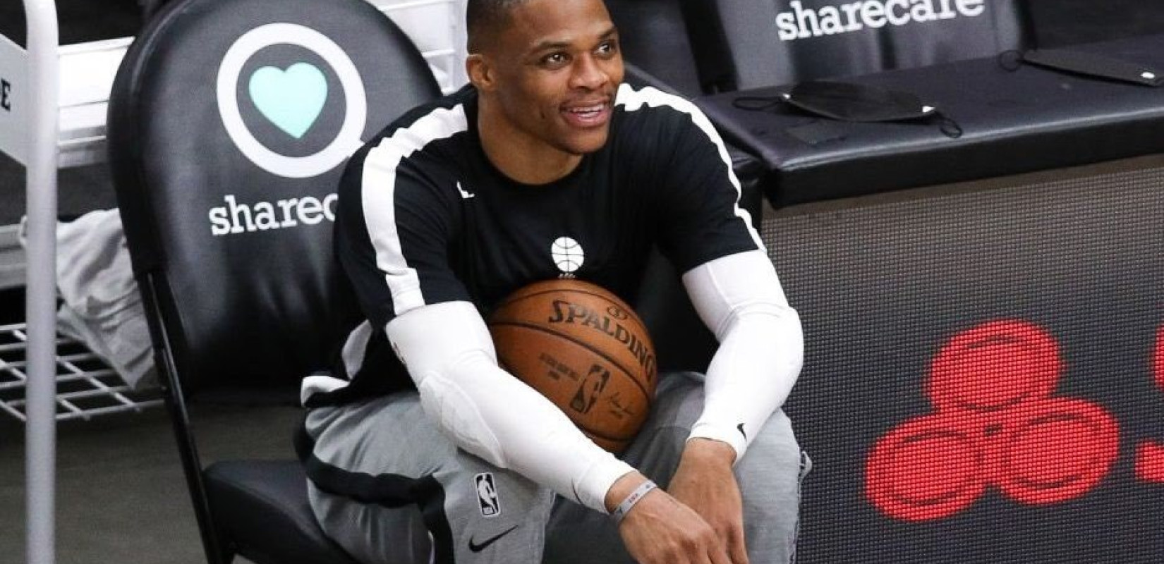 ΝΒΑ: Κατέρριψε ρεκόρ 47 ετών ο Γουέστμπρουκ (βίντεο)