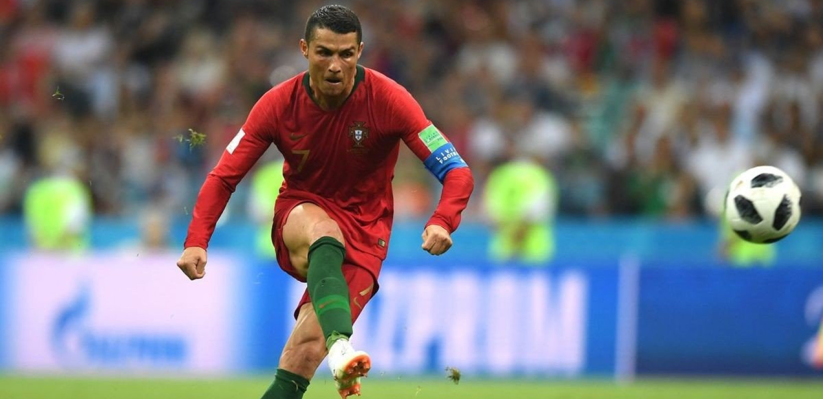 Ο Κριστιάνο Ρονάλντο απεχθάνεται τα αναψυκτικά και δεν θέλει να χάνει ούτε στο πινγκ πονγκ (βίντεο)