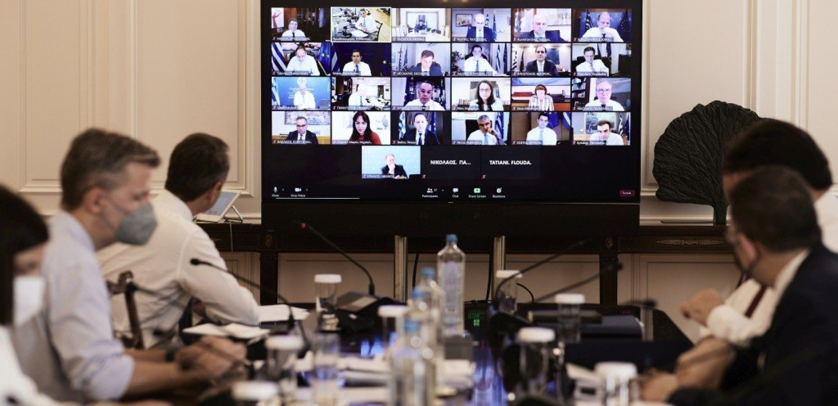 Ουκρανία και μείωση ΕΝΦΙΑ στην ατζέντα του σημερινού υπουργικού συμβουλίου 