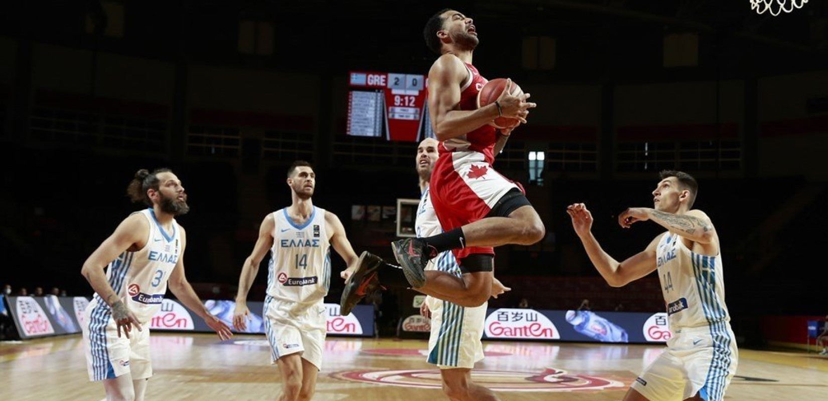 Μπάσκετ: Η άμυνα "πρόδωσε" την Εθνική στην πρεμιέρα του προολυμπιακού (βίντεο)