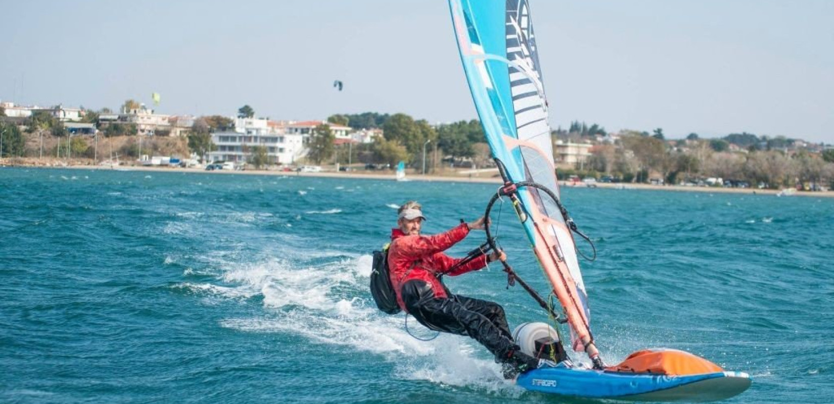 Ο Τζόναθαν συνεχίζει το ταξίδι του