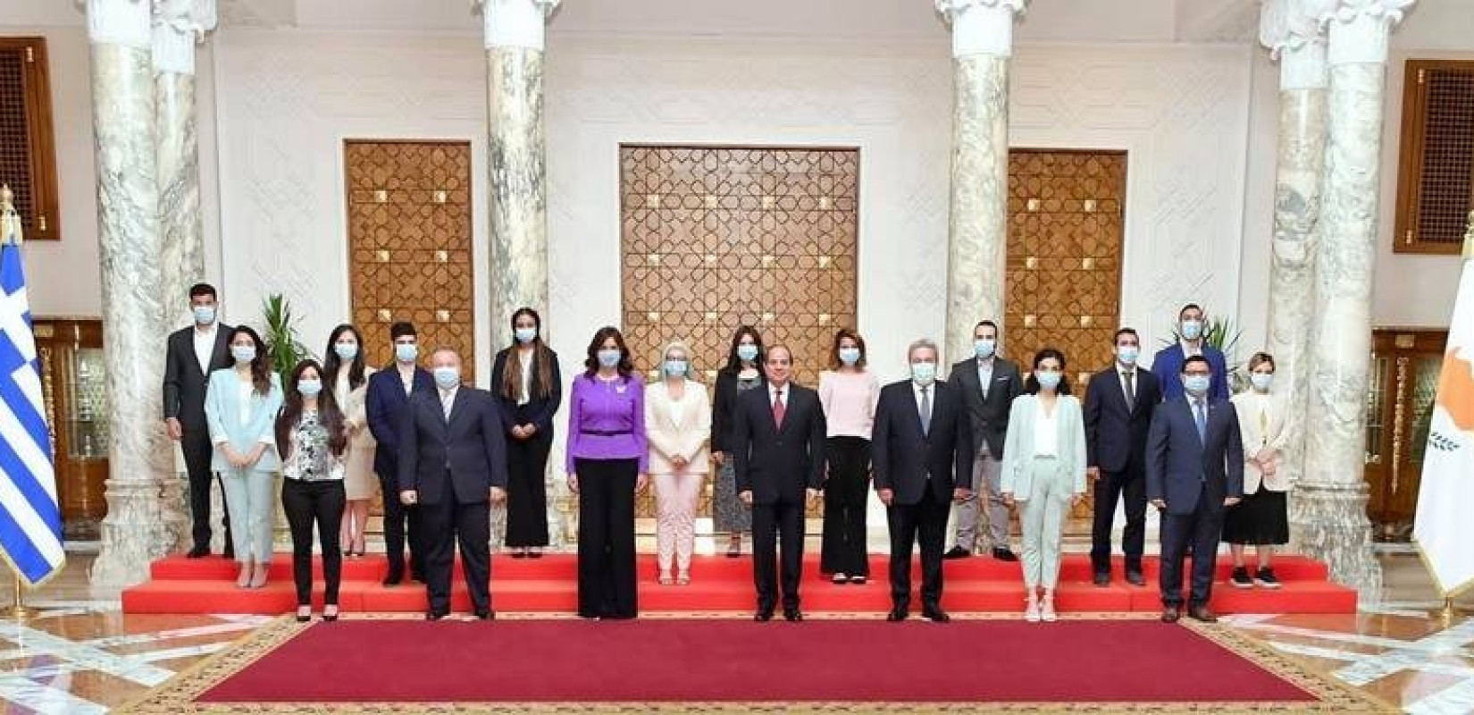 Eπιθυμία περαιτέρω ενίσχυσης σχέσεων με Ελλάδα και Κύπρο εξέφρασε ο Αιγύπτιος πρόεδρος Αλ Σίσι