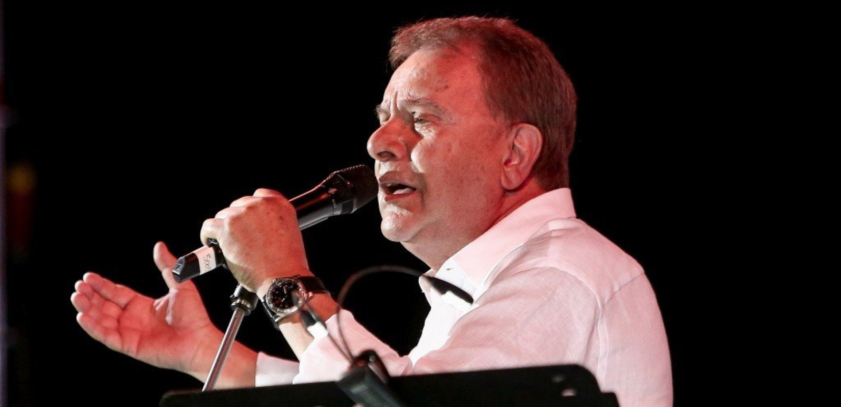 Θεσσαλονίκη: Συναυλία του Μανώλη Μητσιά αφιερωμένη στον Μίκη Θεοδωράκη με ελεύθερη είσοδο