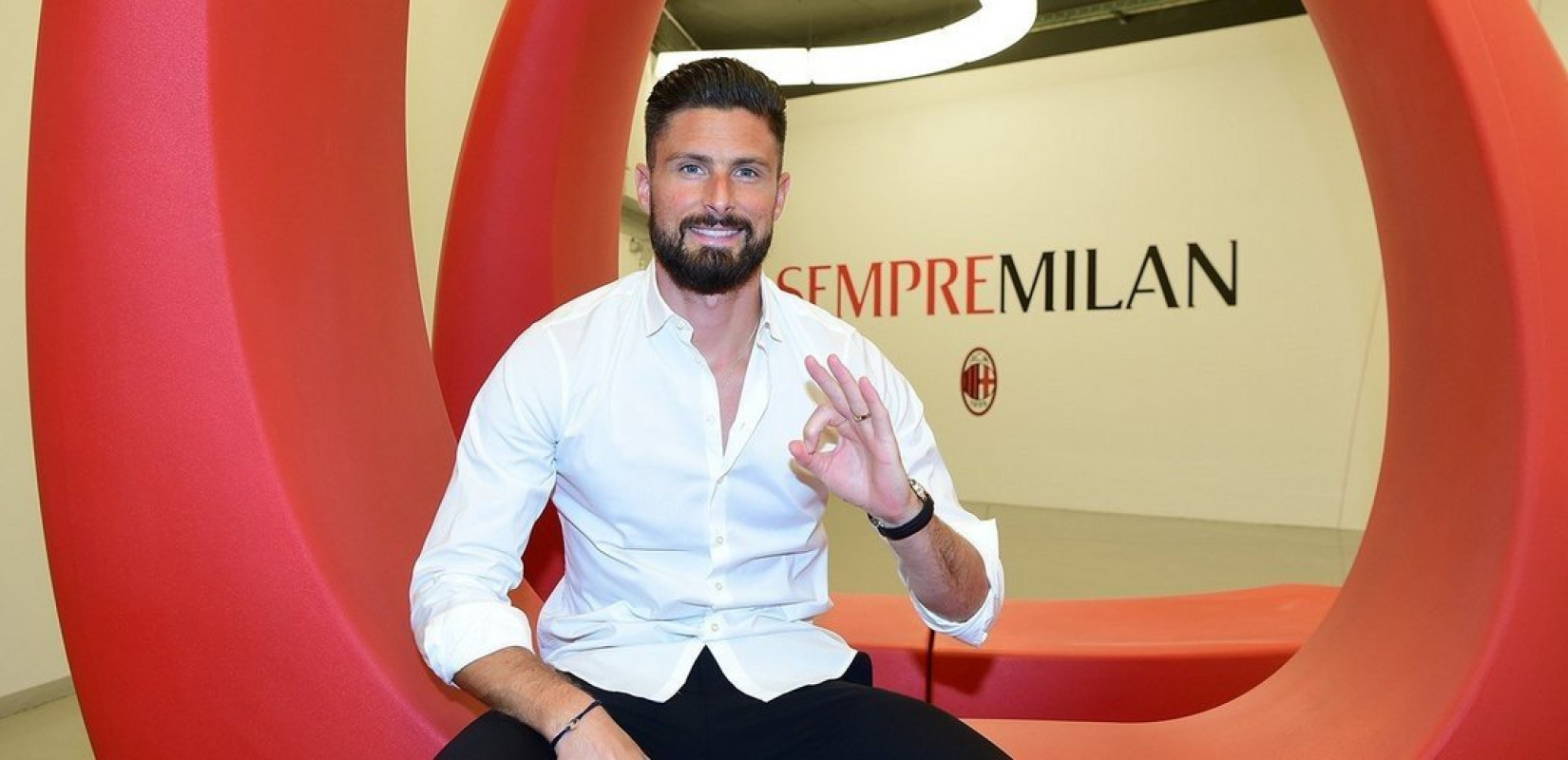 Ιταλία: Κάτοικος Μιλάνου ο Ζιρού