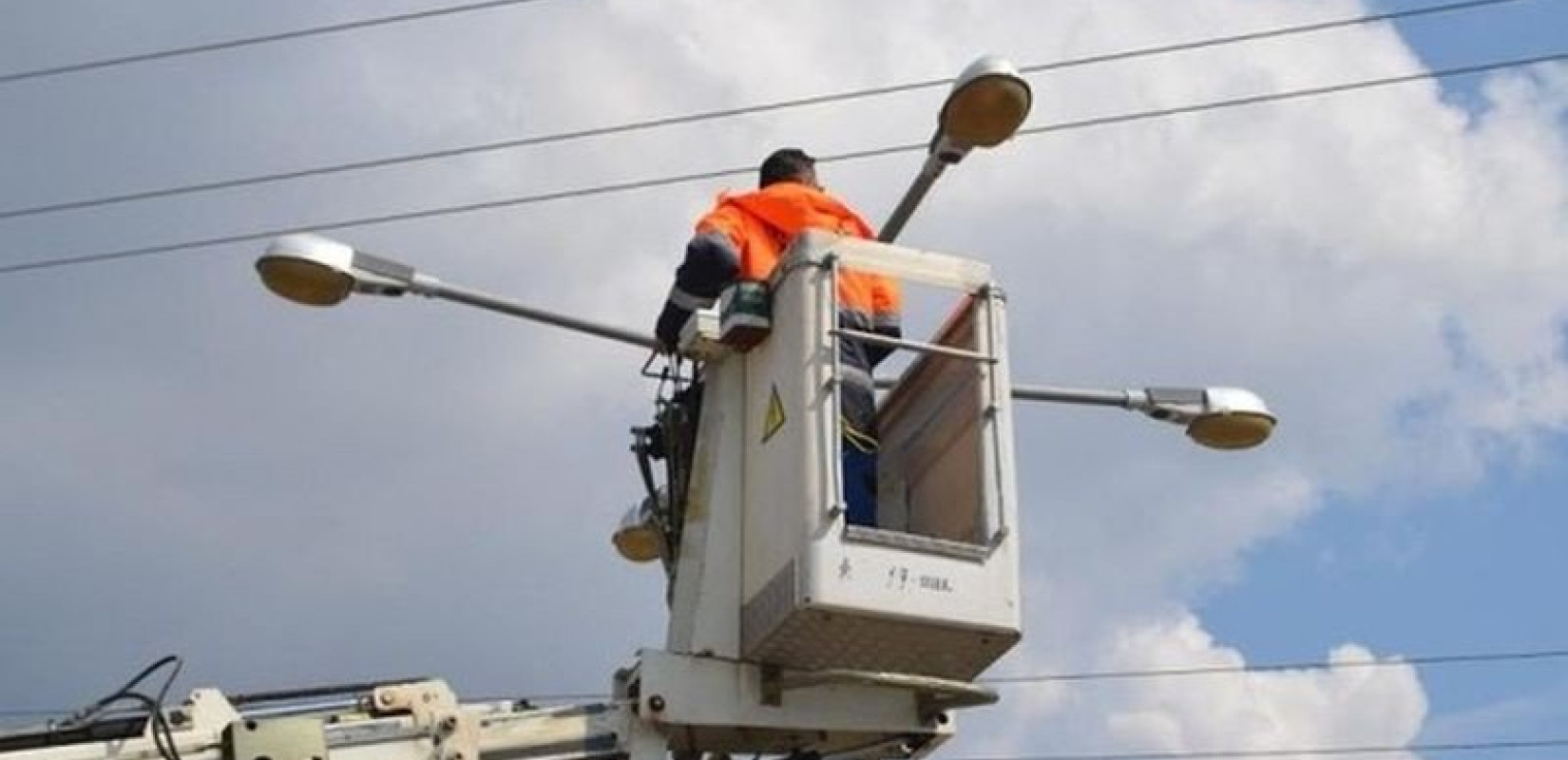 Θεσσαλονίκη: Εργασίες συντήρησης οδικού ηλεκτροφωτισμού σήμερα σε κεντρικές επαρχιακές οδούς