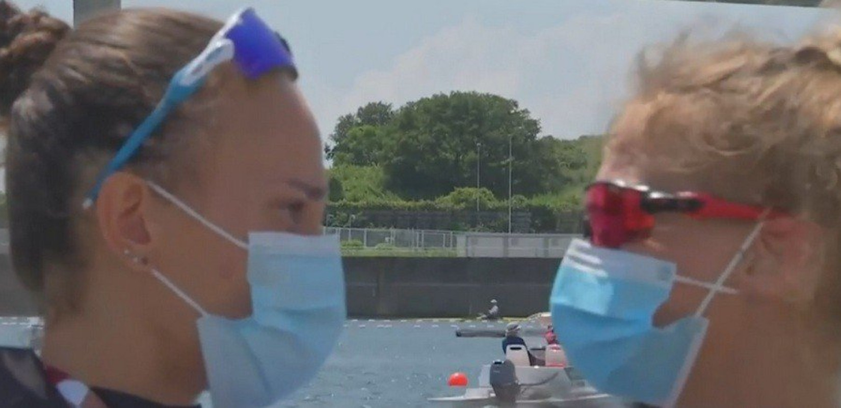 "Καταφέραμε κάτι τόσο σημαντικό κι εσύ στενοχωριέσαι;": Τα συγκλονιστικά λόγια παρηγοριάς της Κυρίδου στην Μπούρμπου (βίντεο)