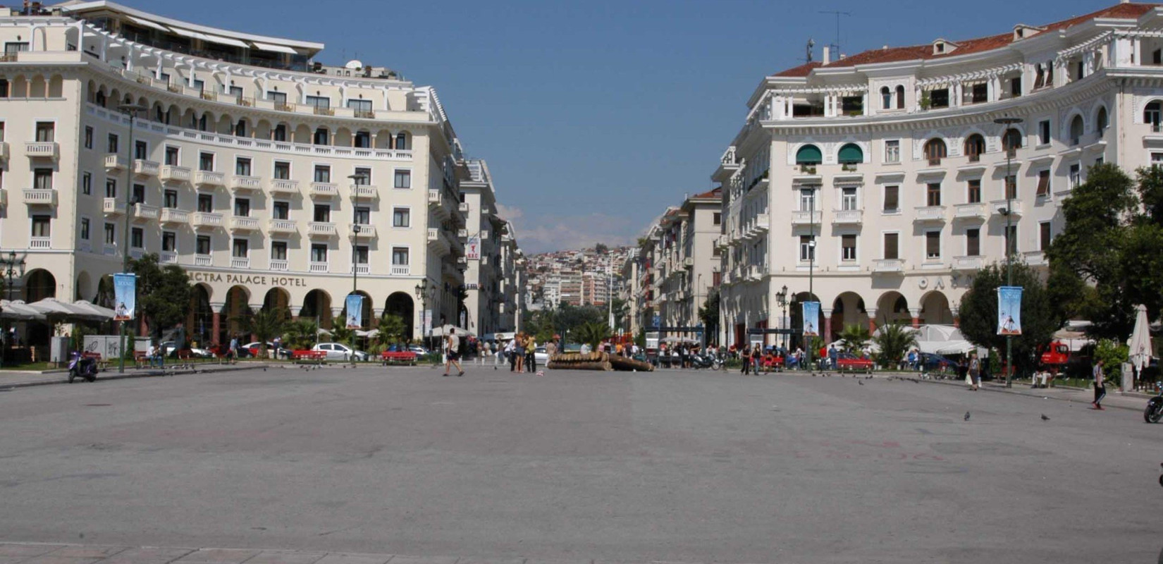 Η Θεσσαλονίκη παίζει σήμερα πινγκ πονγκ στην Πλατεία Αριστοτέλους, για την Παγκόσμια Ημέρα Επιτραπέζιας Αντισφαίρισης