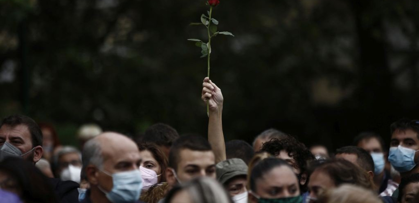 Σε κλίμα συγκίνησης η τελετή αποχαιρετισμού του Μ. Θεοδωράκη (βίντεο)