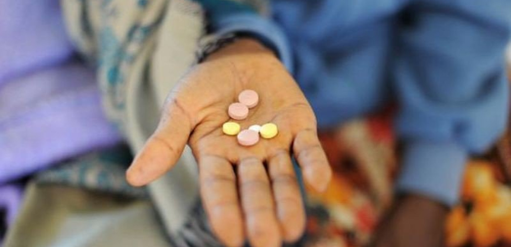 Κορονοϊός: «Καταστροφικές» συνέπειες στον αγώνα κατά του AIDS, της φυματίωσης και της ελονοσίας