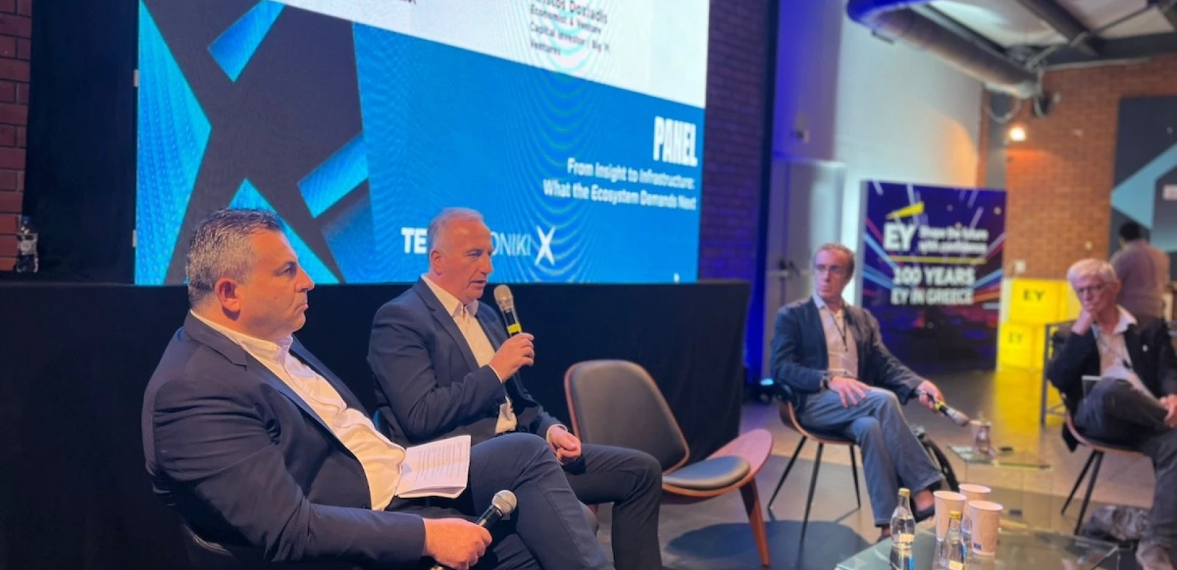 Στ. Καλαφάτης: Δημιουργούμε συνθήκες ώστε να μην χρειάζεται οι νέοι επιστήμονες να φύγουν στο εξωτερικό