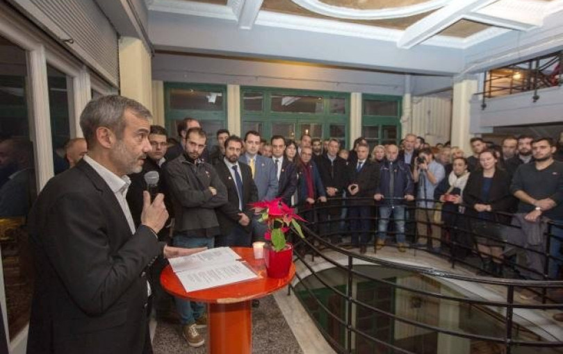 Χαμός στο κέντρο με τα γραφεία των υποψηφίων δημάρχων