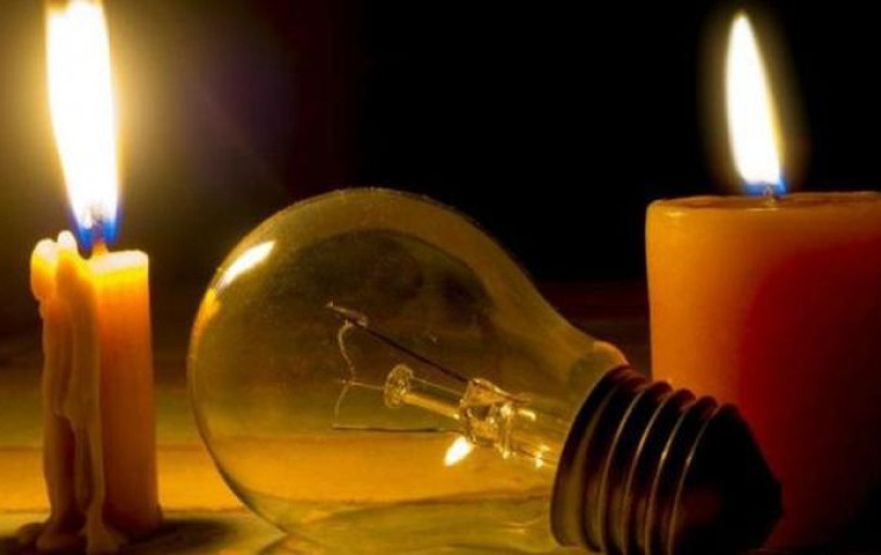 Γαλλία: Χωρίς ρεύμα το Παρίσι μετά από επεισόδιο στον ηλεκτρικό υποσταθμό του Ισί-Λε-Μουλινό