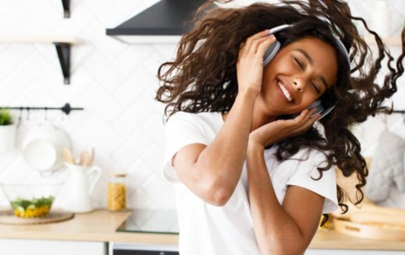 Τεχνητή Νοημοσύνη στη μουσική: Ανθρώπινη δημιουργία ή AI αντίγραφα; Η πρόκληση για τους δημιουργούς μουσικής