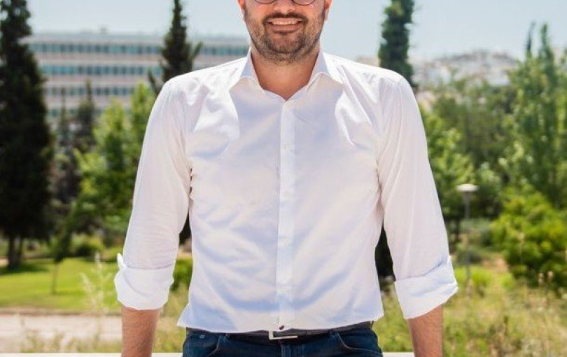 Το μέρος με συμβολισμό όπου επέλεξε να ανακοινώσει την υποψηφιότητά του ο Γραμματέας του ΠΑΣΟΚ Το μέρος με συμβολισμό όπου επέλεξε να ανακοινώσει την υποψηφιότητά του ο Γραμματέας του ΠΑΣΟΚ