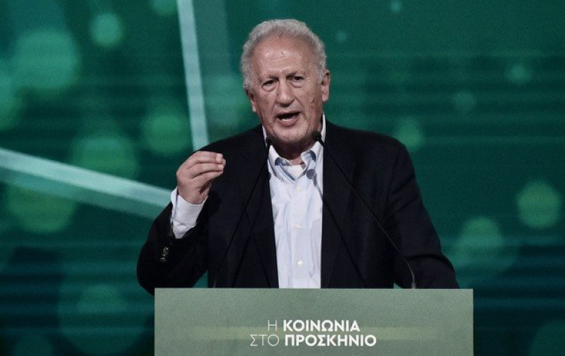 Πήραν «φωτιά» τα τηλέφωνα