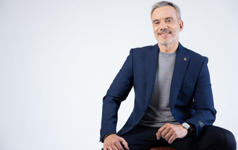 Αιχμηρή ανακοίνωση Ζέρβα κατά Αγγελούδη και προέδρου της Ένωσης Ξενοδόχων Θεσσαλονίκης