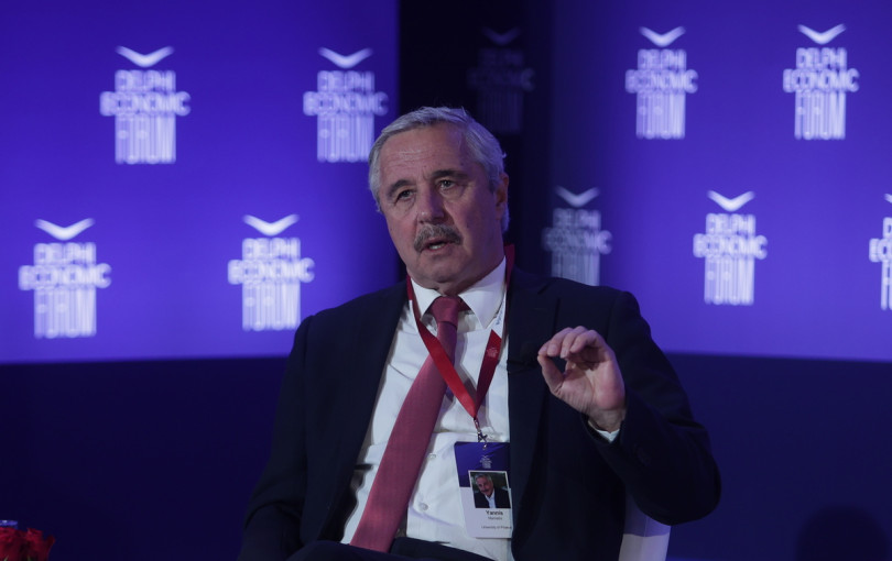 Μανιάτης υπέρ Ανδρουλάκη στη μάχη της Κυριακής