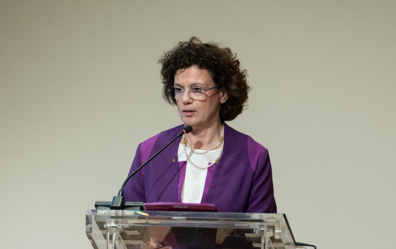 Λουκία Σαράντη: «Ο Νίκος Στασινόπουλος υπήρξε εμβληματική μορφή και πρότυπο επιχειρηματία»