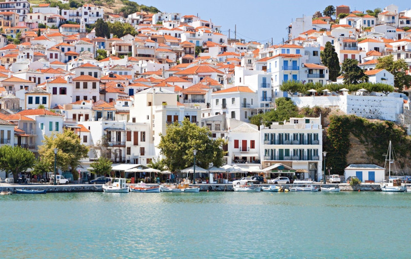 Σκόπελος: Το νησί του «Mamma Mia» κλέβει τις εντυπώσεις σε γνωστό ταξιδιωτικό περιοδικό