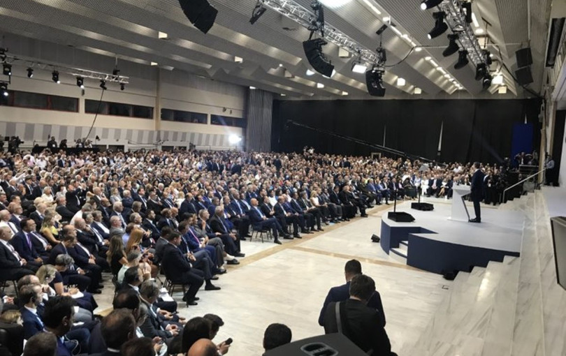 Το μεγαλύτερο χειροκρότημα