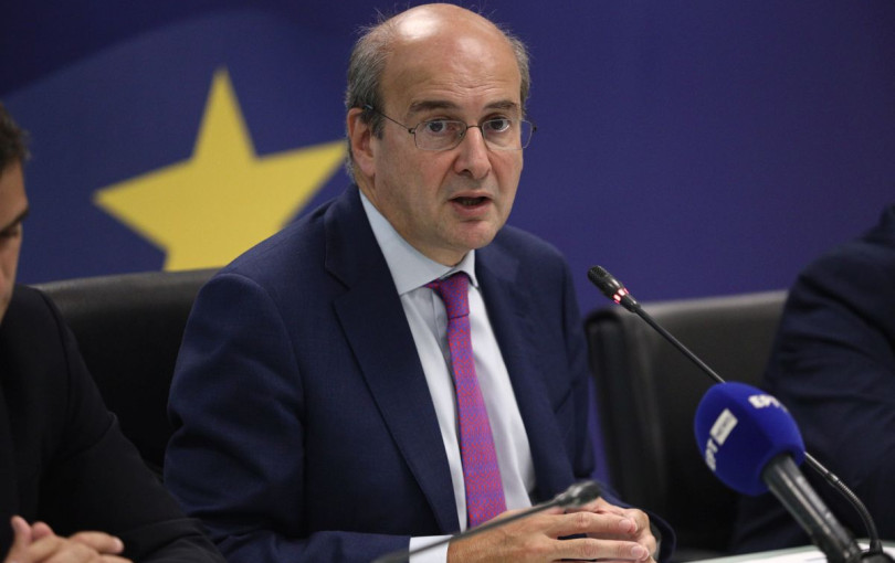 Οι διαχωρισμοί του Χατζηδάκη