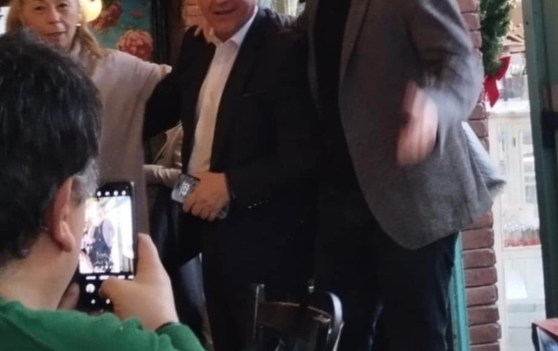 Σκηνές από τον εορταστική Θεσσαλονίκη Σκηνές από τον εορταστική Θεσσαλονίκη