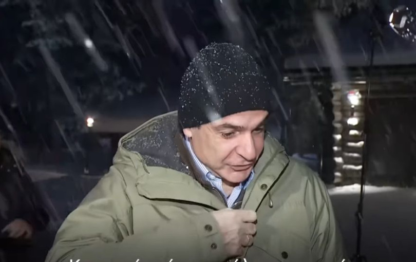 Το χιόνι και ο Μητσοτάκης (βίντεο)