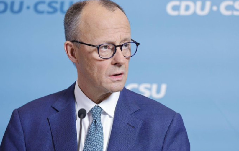 Φρίντριχ Μερτς: «Το καθεστώς στο Ιράν ενδέχεται να φτάνει στο τέλος του εν μέσω μαζικών αντικυβερνητικών διαδηλώσεων»