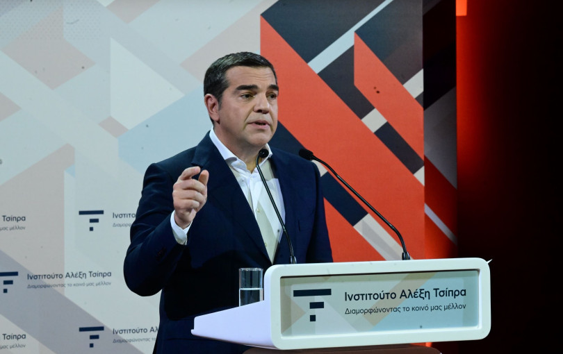 Ο Τσίπρας και οι παρεμβάσεις του