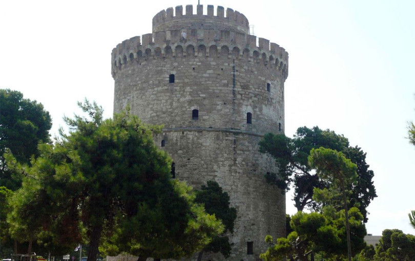 Δείπνο για δύο με θέα τον Λευκό Πύργο