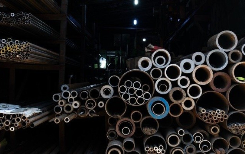 ΕΕ: «Κλείνει την πόρτα» στον φθηνό χάλυβα - Δασμοί 50% για προστασία της βιομηχανίας