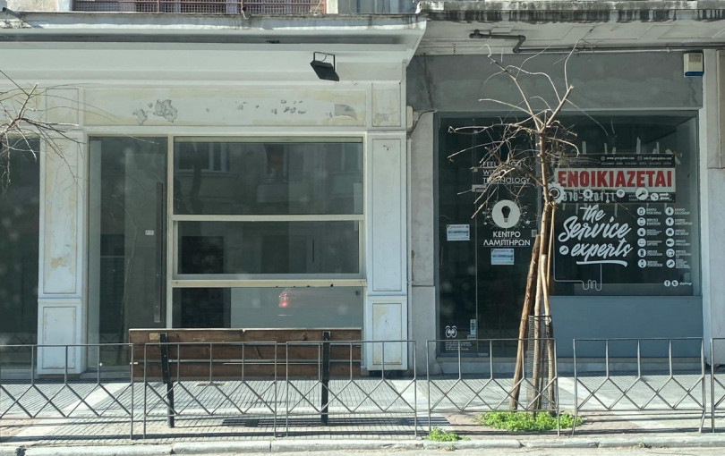 Φαιδρά Πορτοκαλέα#154:  Τα κλειστά μαγαζιά, η αεικίνητη πρόεδρος, ο ταξίαρχος, η σταθερή δεύτερη θέση και οι ευχές μας