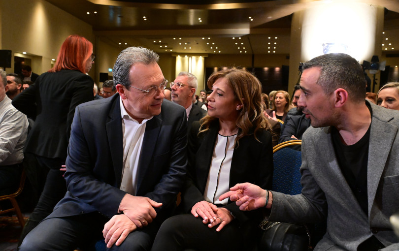 Η ένταξη του Νίκου Νυφούδη στο ΣΥΡΙΖΑ και οι αντιδράσεις