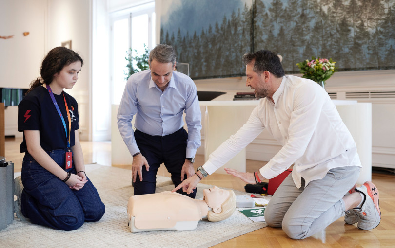 Ο καλεσμένος του «πρωινού καφέ» στο Μέγαρο Μαξίμου