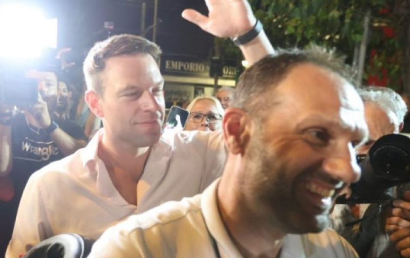 Ο Καπνισάκης παραμένει δεξί χέρι του Κασσελάκη