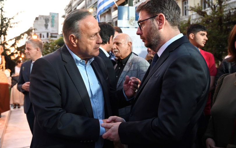 Ο καφές του Ανδρουλάκη στην Αριστοτέλους, η επίσκεψη στο μουσείο και ο... Καστανίδης