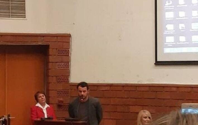 Πήγαν πανεπιστήμιο για να ακούσουν... Ντάνο