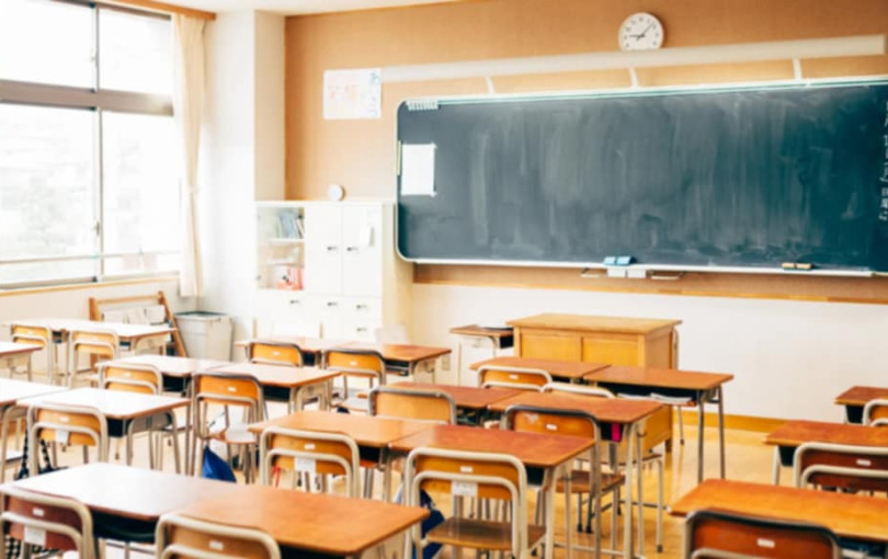 Πότε χτυπά το τελευταίο σχολικό κουδούνι της χρονιάς πριν τις Χριστουγεννιάτικες διακοπές