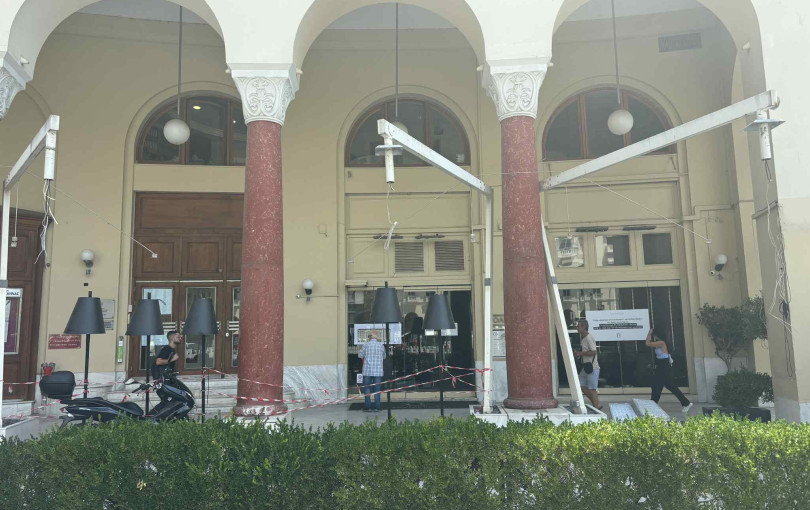 «Ολύμπιον»: Τα McDonald’s οπισθοχώρησαν, οι συζητήσεις για πώληση συνεχίζονται